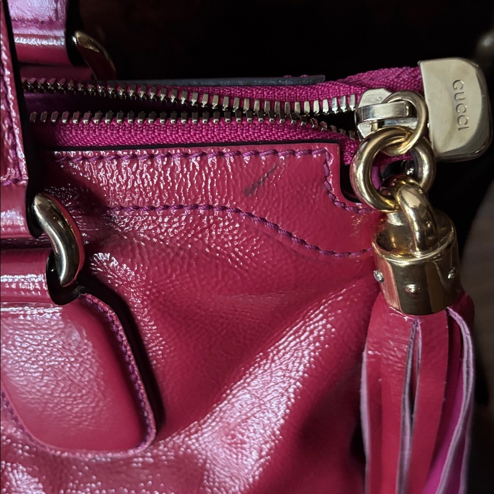 Gucci Soho Patent Leather Top Handle Bag Fuchsia Pink Interlocking G - Picture 4 of 14